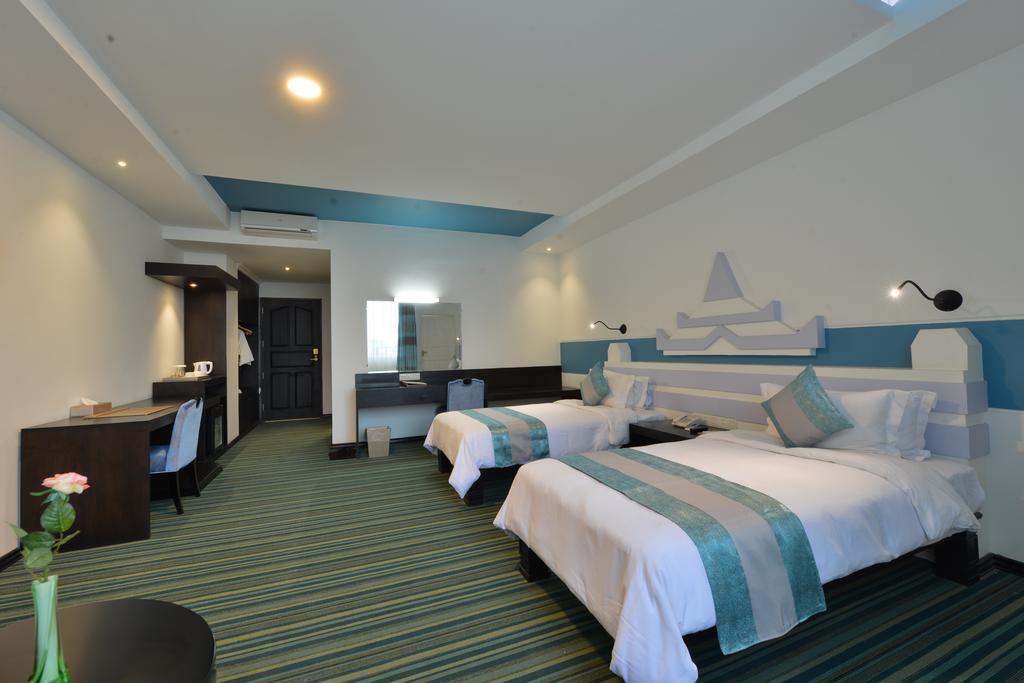 Hotel Marvel Mandalay Exterior photo