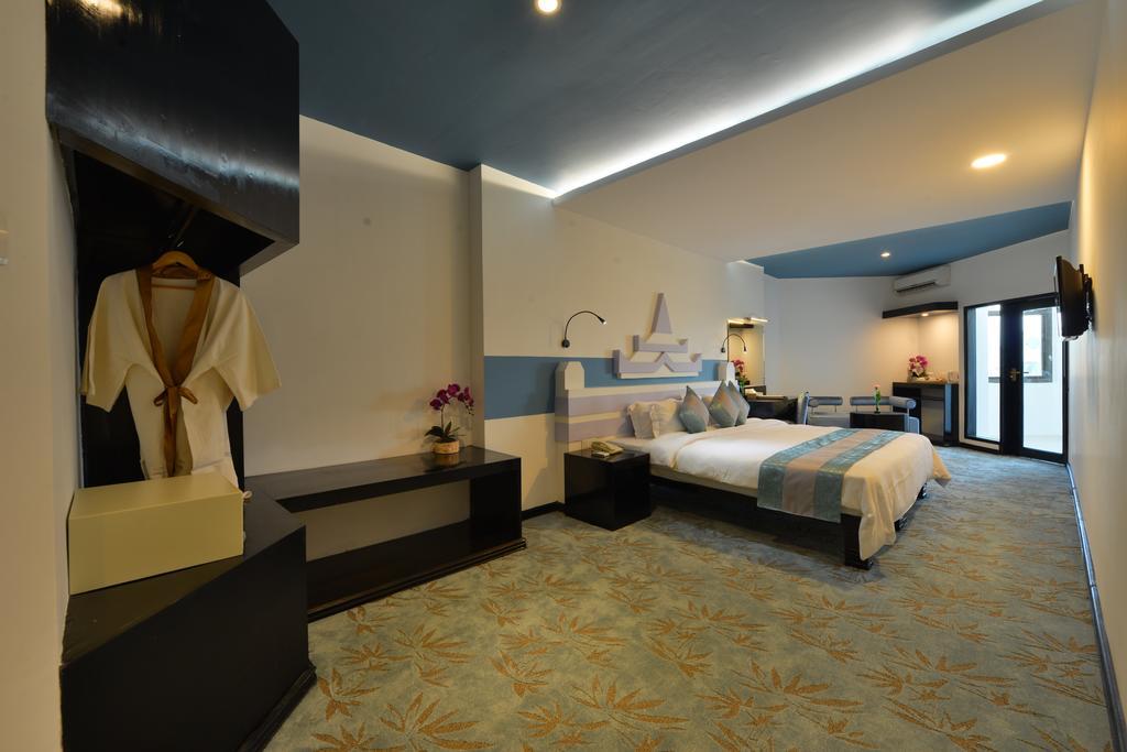 Hotel Marvel Mandalay Exterior photo