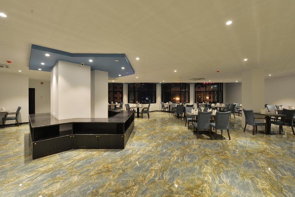 Hotel Marvel Mandalay Exterior photo